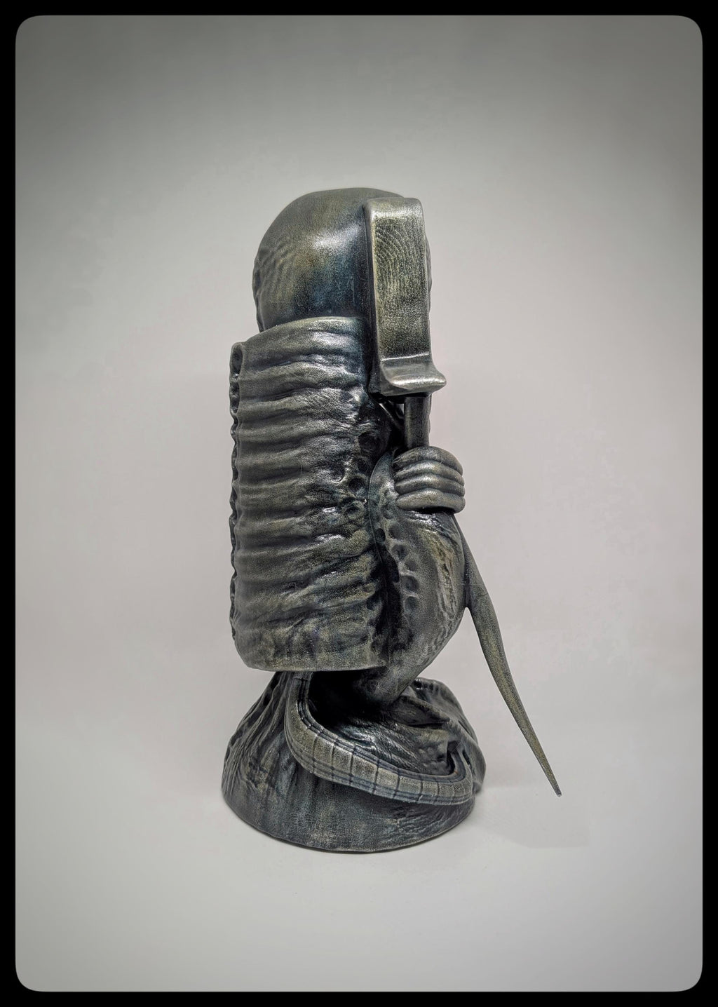 Inspired by H.R.Giger - NY City XVII Crowley 1981 Resin Sculpture 11.2in (28.5cm/285mm)